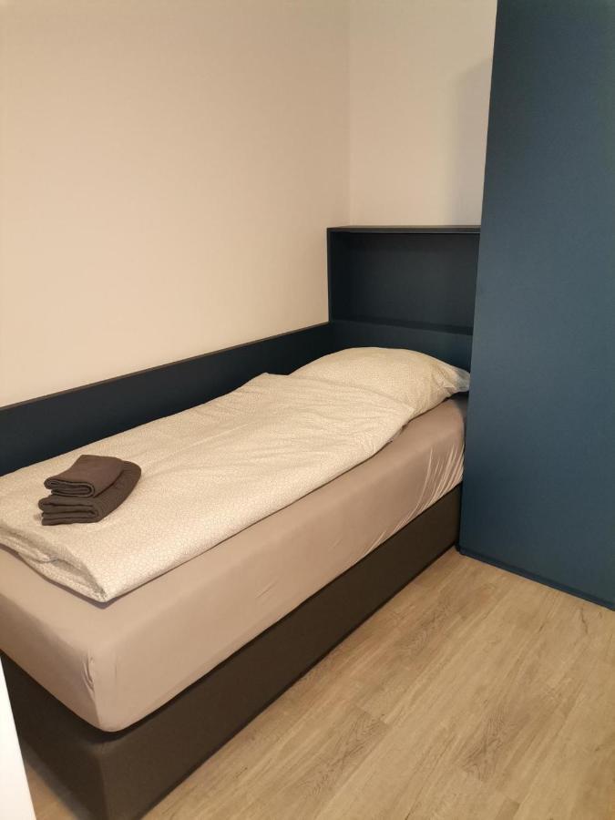 Hotel A24 Bei Hamburg Глинде Экстерьер фото