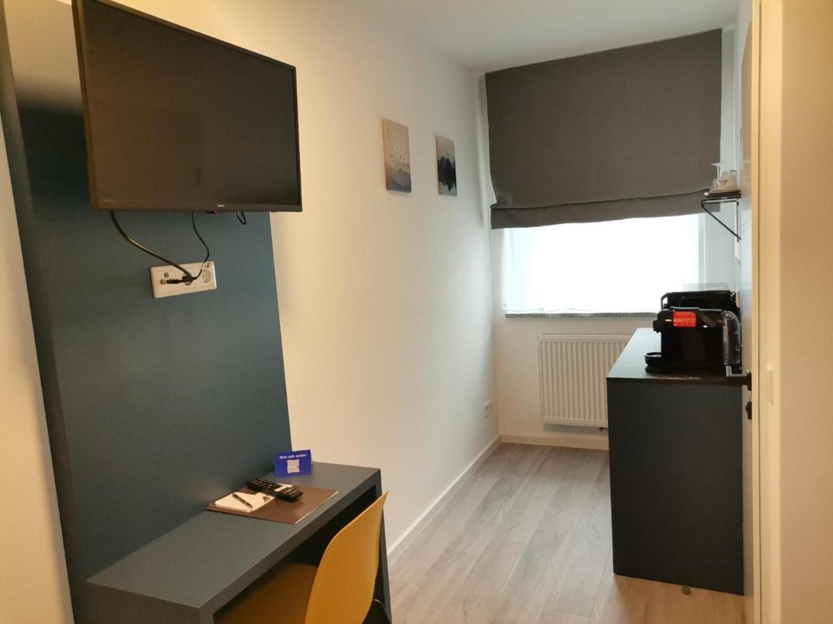 Hotel A24 Bei Hamburg Глинде Экстерьер фото
